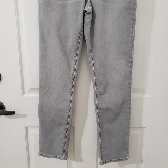 Athleta light grey size 2 - Picture 2 of 11